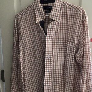 Paul Frederick two@ tone at neck and buttons. Inc shape